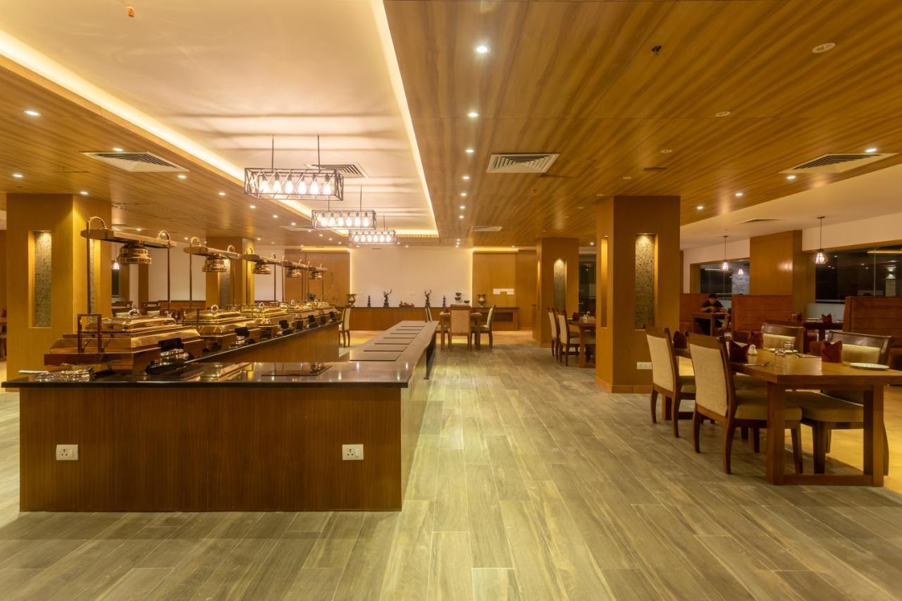 Soaltee Westend Resort チトワン エクステリア 写真