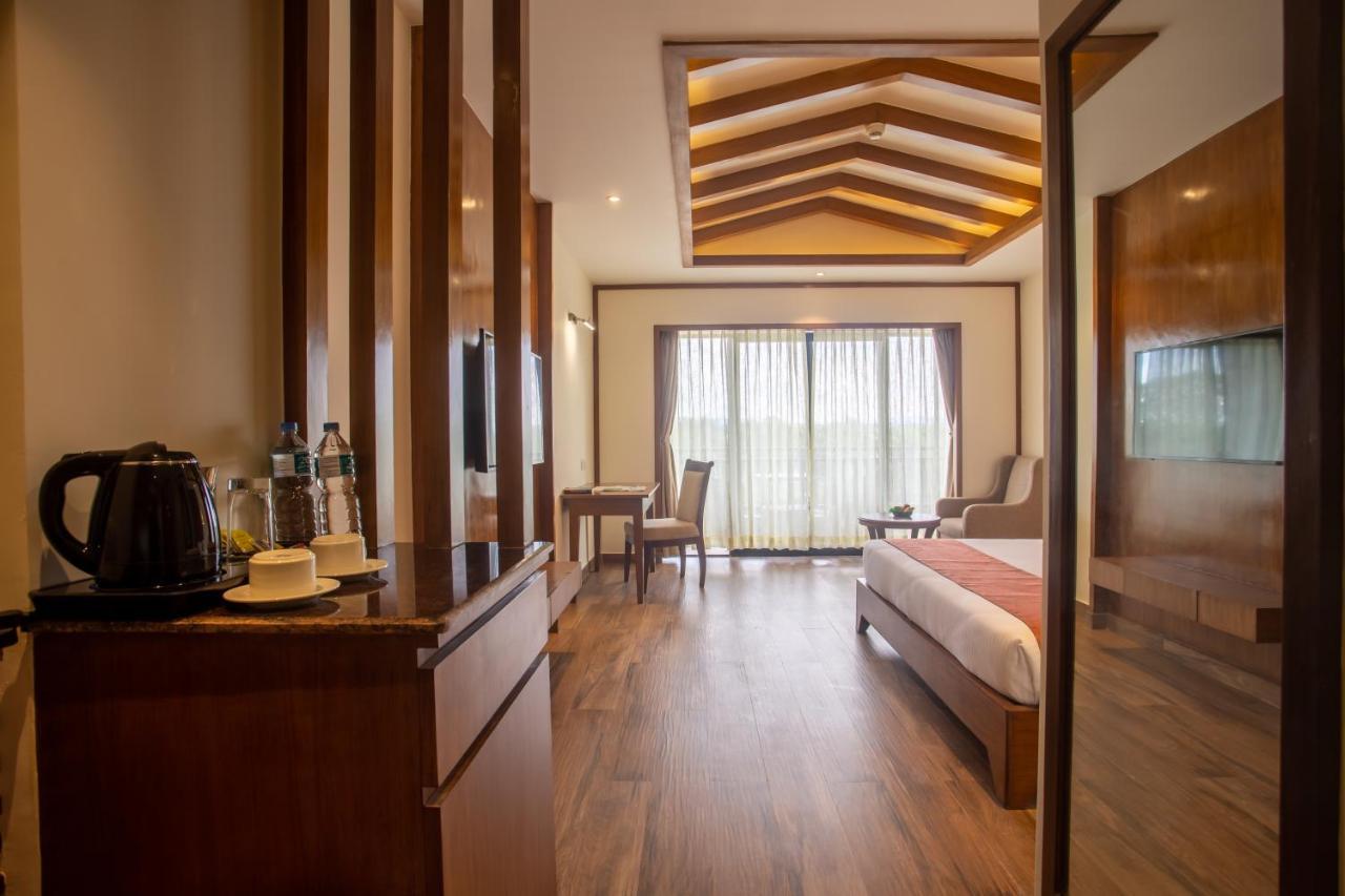 Soaltee Westend Resort チトワン エクステリア 写真